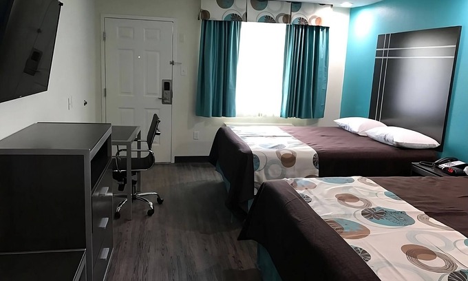 Spring Hotel | Prime Location! 2 Great Units! Near Urban Air Trampoline and Adventure Park!