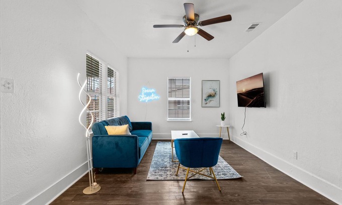 Rosewood Casa | Prime Location! 9 min way from Downtown Austin | SXSW