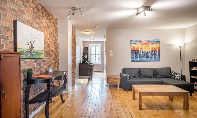 Gay Village Apartamento | PRIME LOCATION - BEST Apartment In Downtown MTL