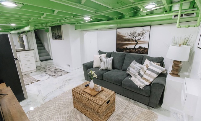 Northeast Kansas City Apartamento | Prime location, Comfy, Guest Suite, Spacious
