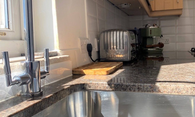 Clifton Casa | Prime Location- Detached Clifton Home With Parking