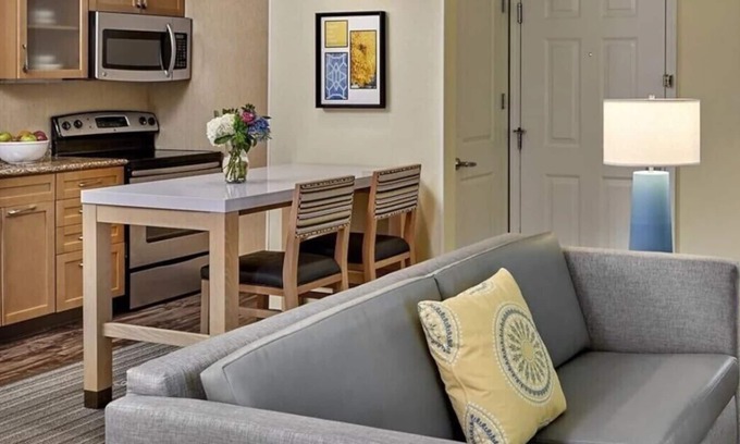 Highland Hills Casa | Prime Location! Free Parking, Pet-Friendly Property