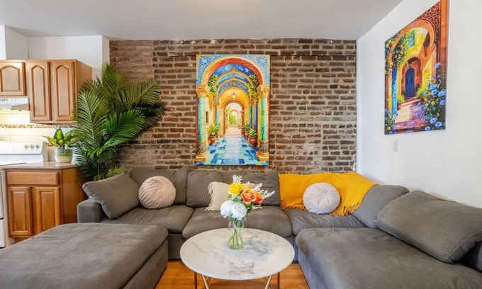 Shaughnessy Village Apartamento | Prime Location | Gorgeous 4BR Downtown MTL