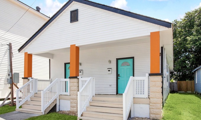 Saint Claude Casa | Prime Location NOLA Home! Just 10 Mins or Less from All Major Attractions!