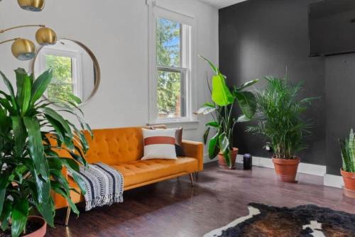 Chillicothe Casa | Prime Location Top Rated Clean Parking Free!
