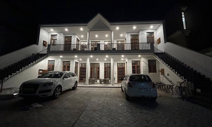 Kishangarh Villa | Prime location Walking distance from Sukhna lake ,Rock garden Chandigarh