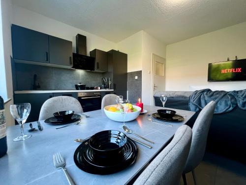 Katernberg Apartamento | PrimeTime Suite für 4 mit Küche, WIFI und Parkplatz