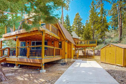 Upper Moonridge Casa | Primrose Cabin #709