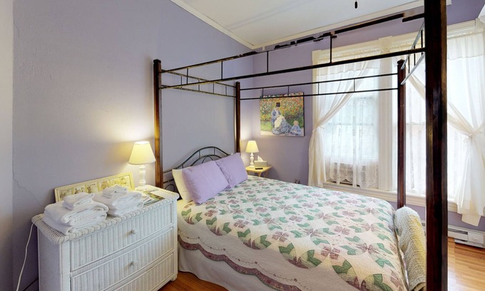Nelsonville Cama Y Desayuno | Queen-Path Room-Vista a la Calle-Suite-Baño Privado