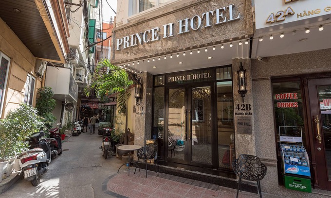 Hanoi Backpacker Quarter Hotel | Prince II Hotel