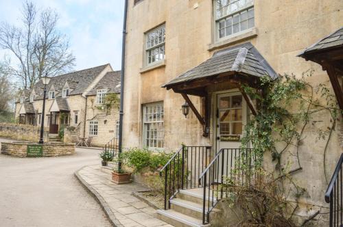 Winchcombe Casa | Princess Elizabeth