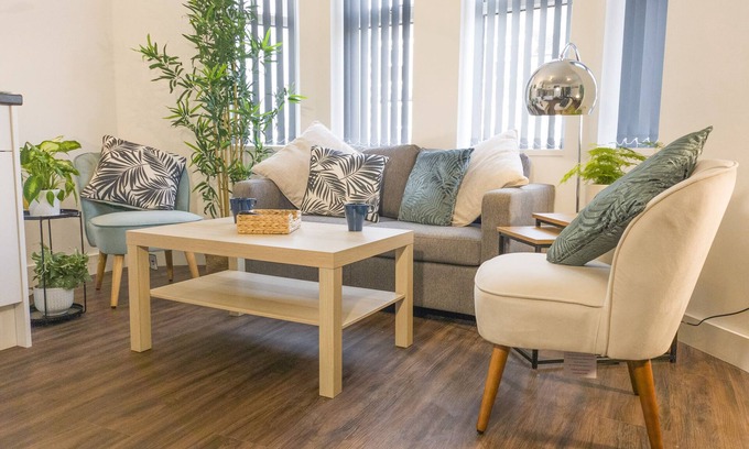 Riverside Apartamento | Principality Suites (4 beds)