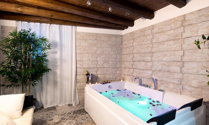 Ruggero Settimo Casa | Principe di villafranca Suite