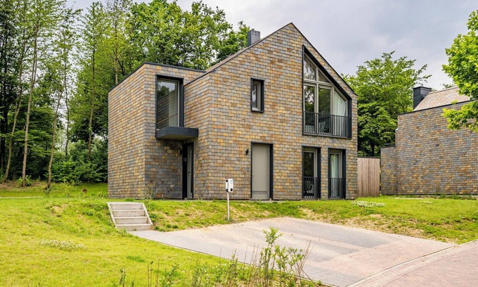 Maastricht Villa | Prinsenvilla Prestige - 4 bedrooms / 4 bathrooms