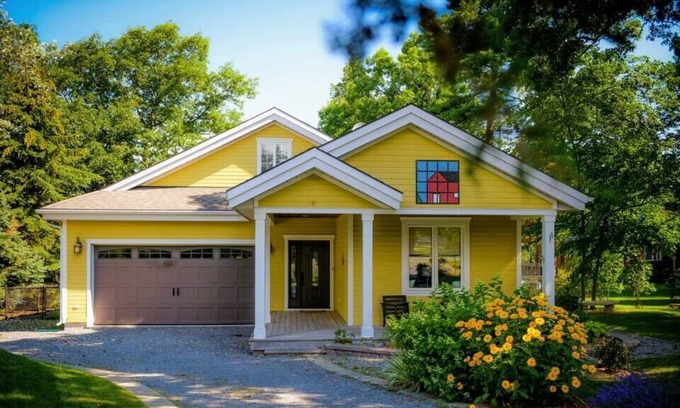 Cressy Casa | ¡Descubre el condado de Prince Edward!