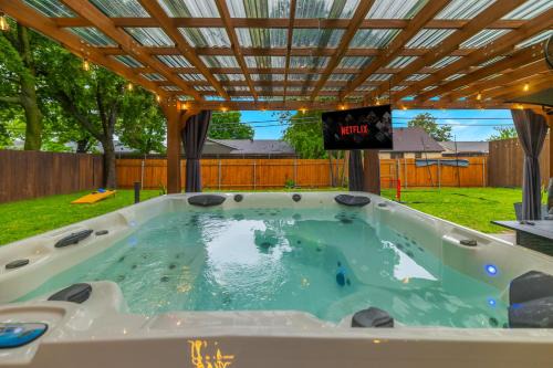 Richardson Apartamento | Pristine & Homely Getaway with 6pple hot tub