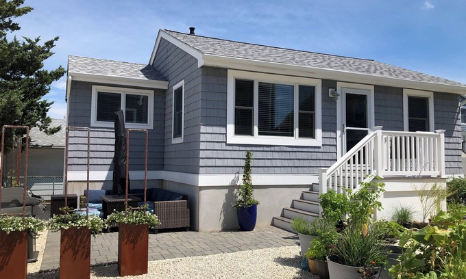 Ortley Beach Cabaña | Pristine, renovated beach cottage; walk to Lavallette town center & beaches.