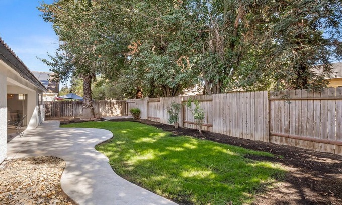 Fresno Casa | Pristine River Bluff 4-Bedroom Home w/ 3 King Beds