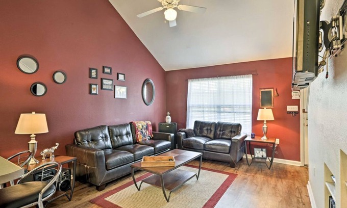 Tallahassee Casa | Pristine Tallahassee Townhome Cerca de FSU y Golf!