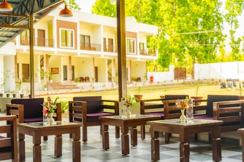 Bullawala Casa | Pristine Woods Resort