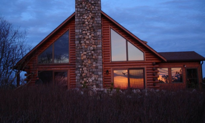 Provincetown Casa | Privacidad y lujo en 9 acres con vista a los estanques y al océano