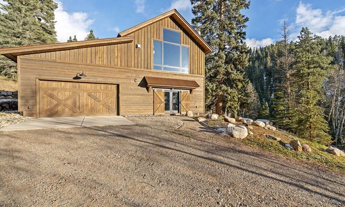 Durango - Purgatory Casa | Privacy, Lake Side, Summer Retreat w/ PaddleBoards!