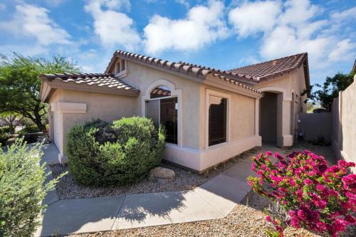 McDowell Mountain Ranch Casa | Privacy, Pickleball, Club House, Hiking, Mountains