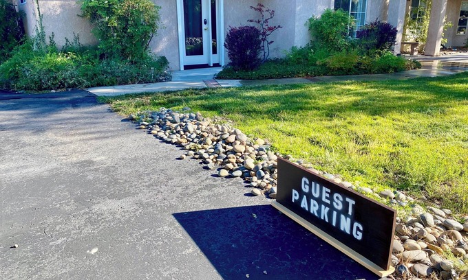 Oakhurst Casa | Private 1-bedroom, 1 bath within a house in amazing Oakhurst Private entrance
