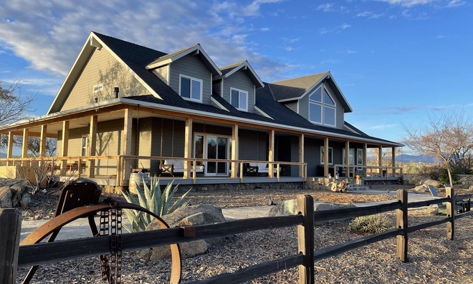 Coarsegold Otro | Private 100 acre Ranch - short drive to Yosemite and Bass Lake!