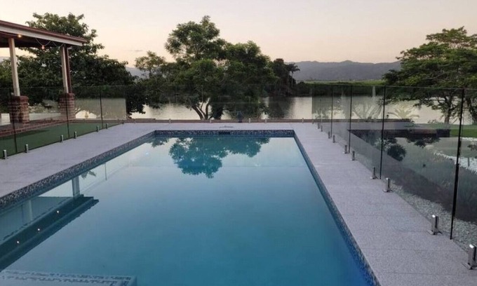 South Murwillumbah Casa | Murwillumbah Riverfront Acres*Pool*PizzaOven*Views