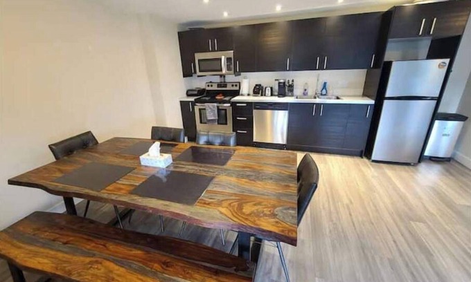 Vernon Apartamento | Private 1bd 1 ba suite w/ lake views