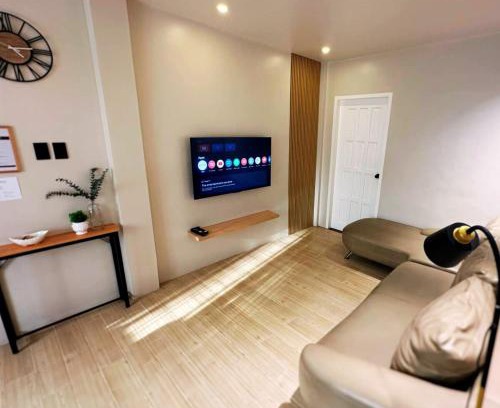 Mati Casa | Private 2BR Unit Netflix, WiFi & Comfort