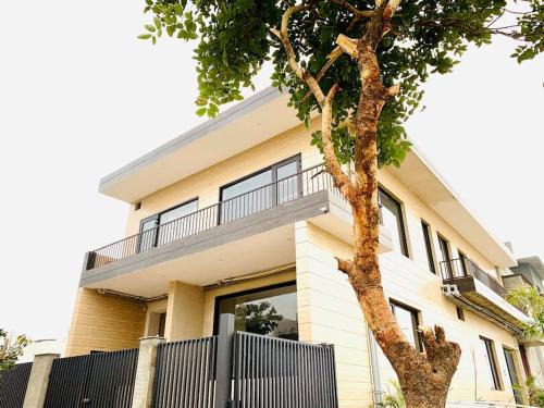 Ranjit Avenue Apartamento | Private 3 BHK - Woodstock Villa Amritsar