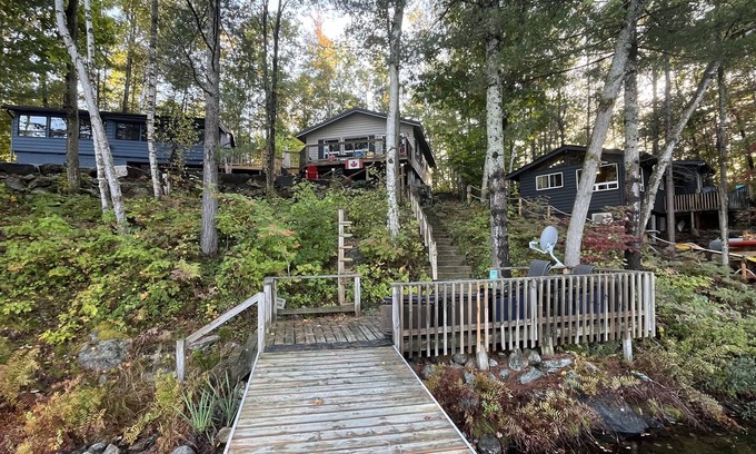Gravenhurst Cabaña | Compuesto familiar de 3 cabañas en Gravenhurst