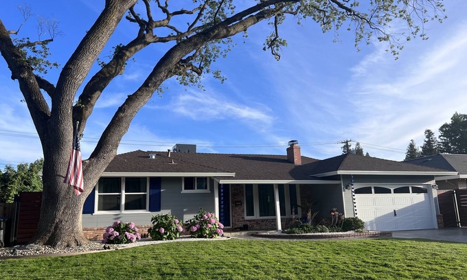 Arden-Arcade Casa | Private 3Bd Home with a Fenced Yard in Quiet, Convenient Walkable Neighborhood