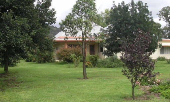 Bara Casa | Antigua pensión Bara. Amplio hogar con aire acondicionado de 4 camas, con capacidad para 10.