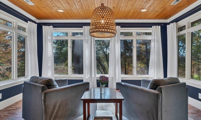 Vass Casa | Private All En-Suite Golf Retreat