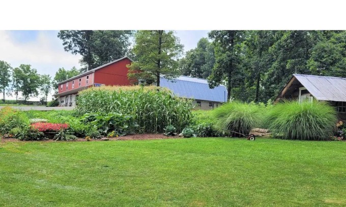 Quarryville Otro | Private Amish Farmhouse in Lancaster County