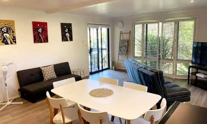 Port Macquarie Apartamento | Private and Spacious (family) Studio, only 5 mins drive from the beach