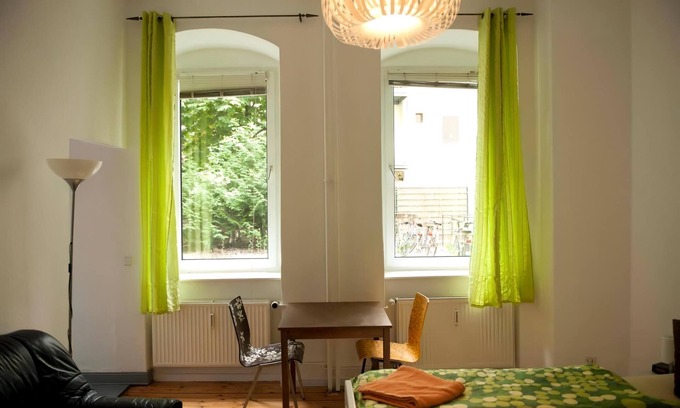 Moabit Apartamento | Private Apartment in Berlin's most central district 3 minutes to the river Spree