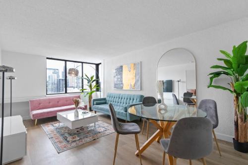 Milton Park Apartamento | Private Apartment with Breathtaking Downtown View and Free Parking