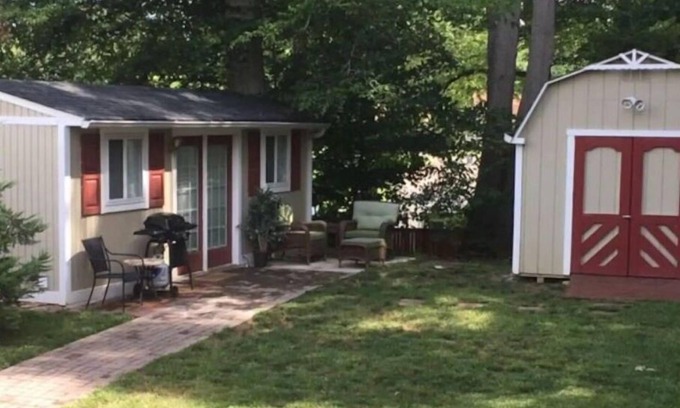 Alexandria Apartamento | Private Apt with backyard