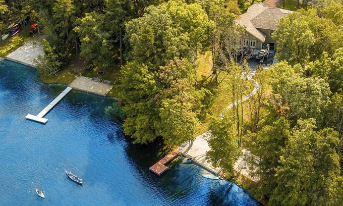 Jim Thorpe Casa | Private Beach & Dock, Pickleball, Kayaks, Pool table, Firepit, 240V-EV