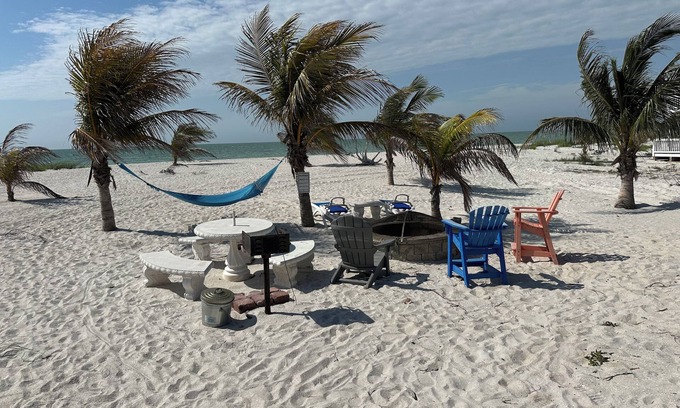 North Captiva Cabina | Ubicación principal frente a la playa