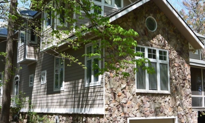 Bridgman Casa | Playa privada. Lago MI en 10 acres. Privacidad pero cerca de Harbour Country. ¡Disfrutar!