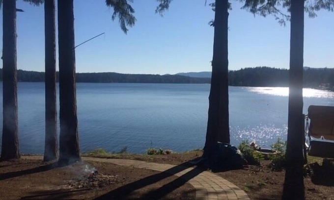 Olympia Cabaña | 2+ dormitorios, 1 BA 100 'Waterfront Cottage pasos de la playa privada en Puget Sound 6 slps