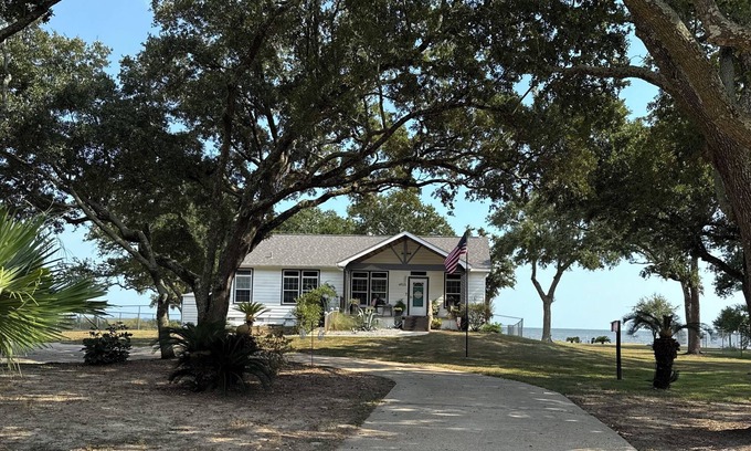 Ocean Springs Casa | Private beach, secluded three-bedroom, ocean front escape