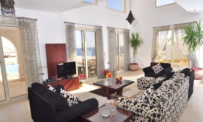 El Hadaba Villa | Playa privada con piscina privada Villa