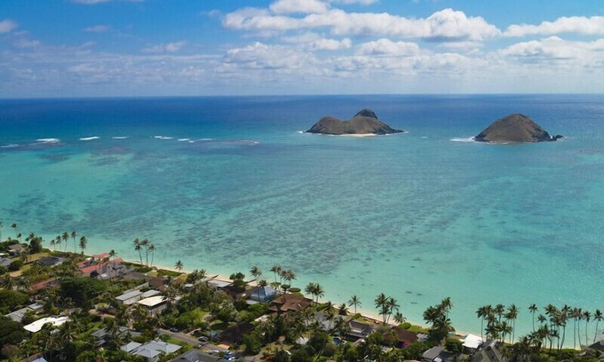 Lanikai Apartamento | Maravilloso, privado y frente al mar en Lanikai. Ventosas e increíbles vistas del océano.