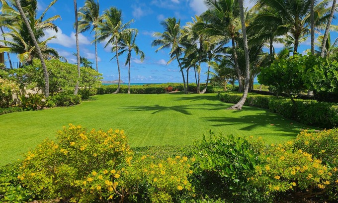 Kailua Cabaña | Private Beachfront Cottages - Sleeps 8 Comfortably-3bedroom/3 bath